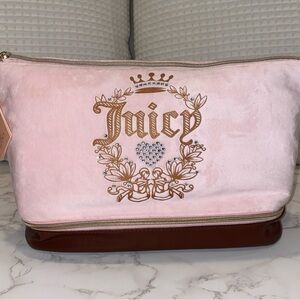 JUICY COUTURE TRAVEL COSMETIC BAG NWT